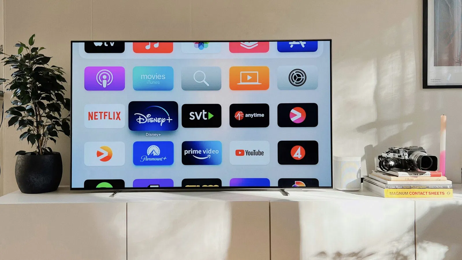 Ad-Supported Streaming : Is It Worth the Savings?