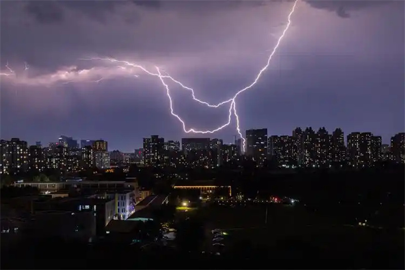 The Real Reason Your Signal Drops During Rain (And How to Fix It)